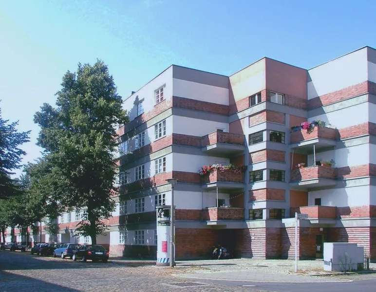3-Zimmer-Wohnung mit Balkon in Friedrichsfelde — photo 1